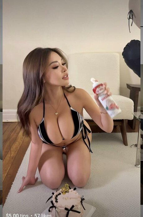 floralydo star nudes galleries