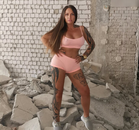 Schwesta Ewa model nice picture