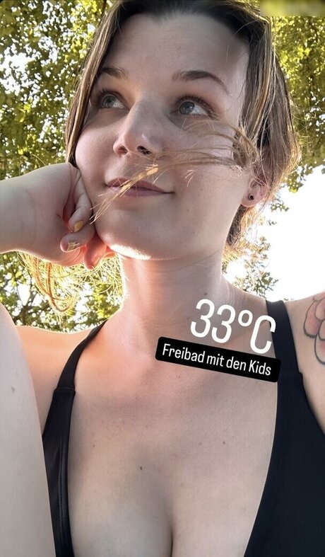 Jovlekaline naked pornstar images