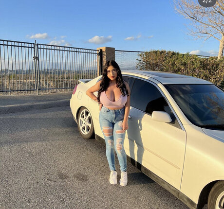 ashleyarambulaa pornstar nude archive