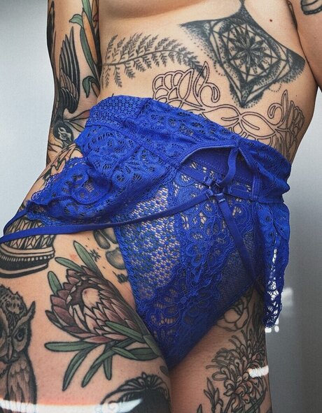 Jule Popule pretty actress pic