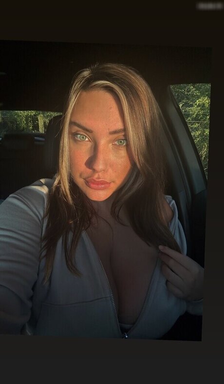 Lara Marie v__ nude star image