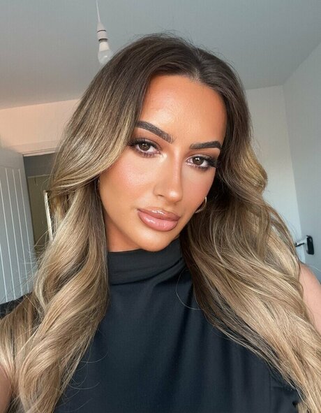 kitty milf onlyfans beautiful pics