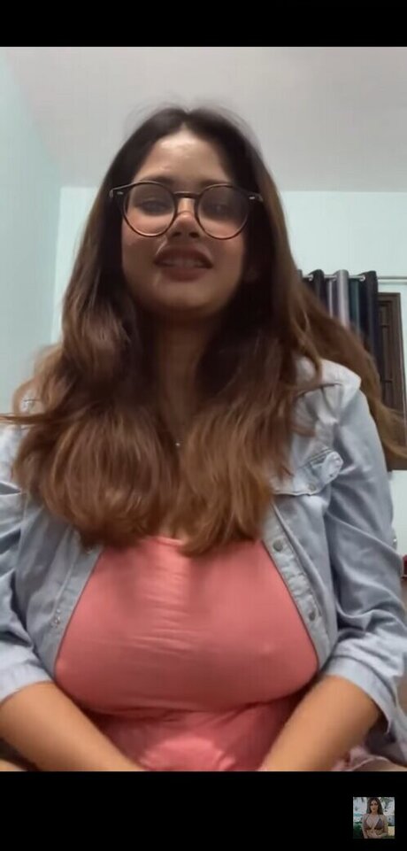 Shiviconic7 naked model pics