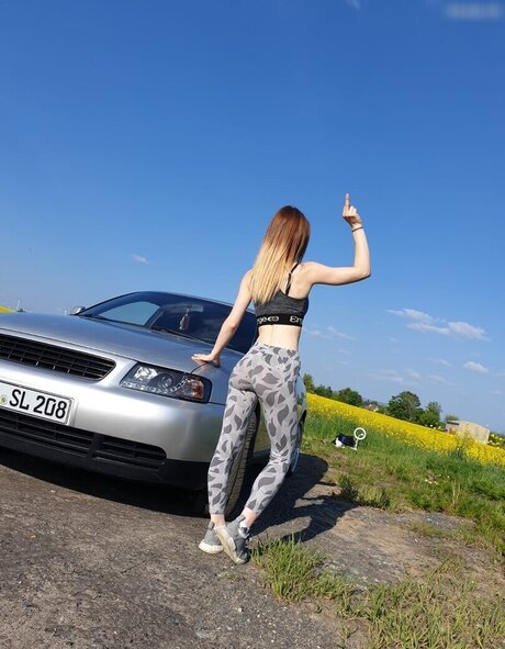 Mausistern adult model images