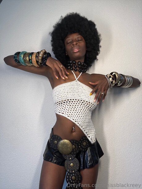MissBlackreey pornstar adult pictures