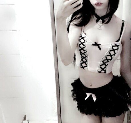 Sashad0ll model xxx pictures