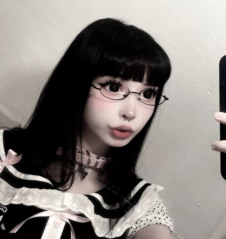 Sashad0ll model exclusive photos