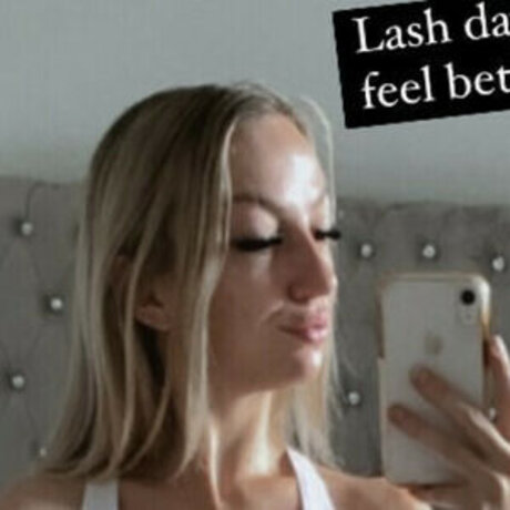 Lily Eve beautiful star photos