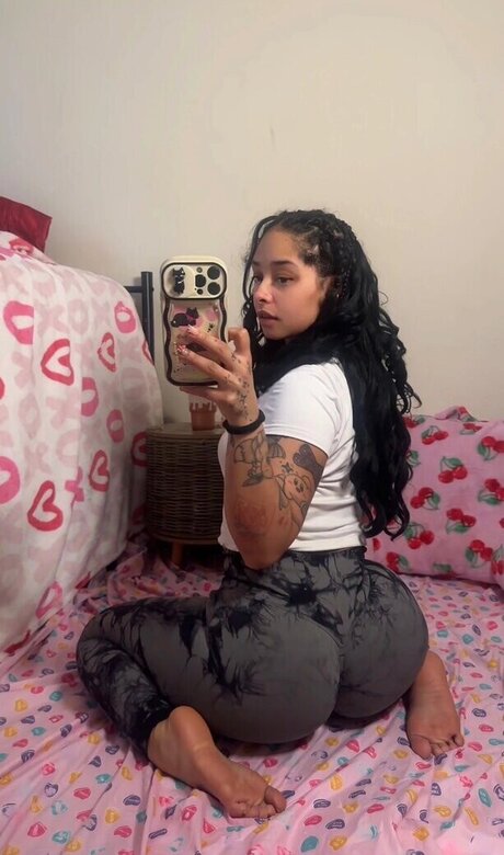 pawg selfie onlyfans pretty archive