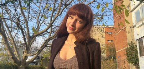 Dutchflirt pornstar sexy pics