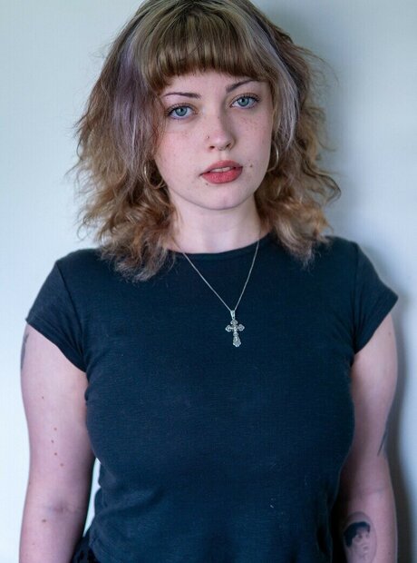 Violet Grohl model porn picture