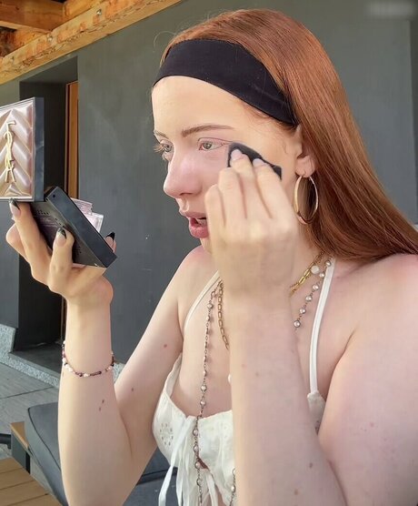 Annika eks model top pics