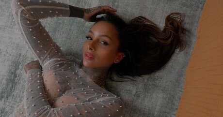 Cleo Petra xxx actress pictures