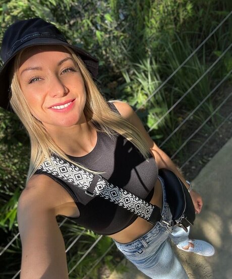 Anna Carina Woitschack high quality star images