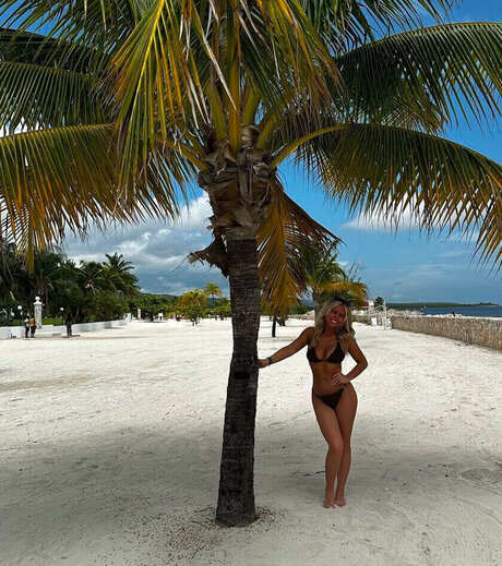 youngprincess4u model nude picture