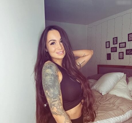 Stefaniestrm perfect model img