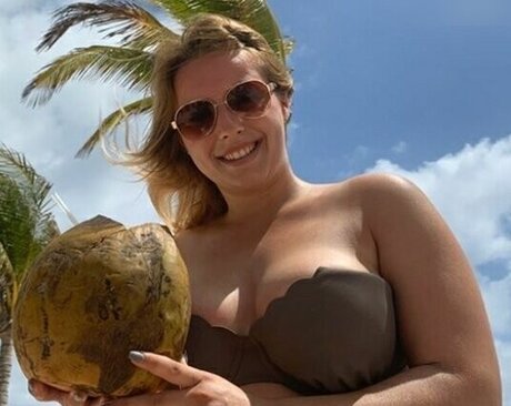 wheelchair onlyfans porn images