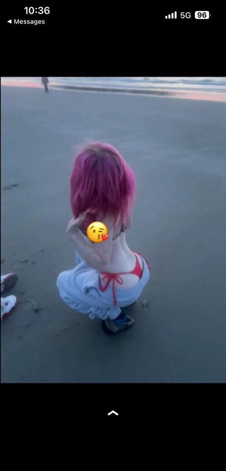 Emmy Moore actress img