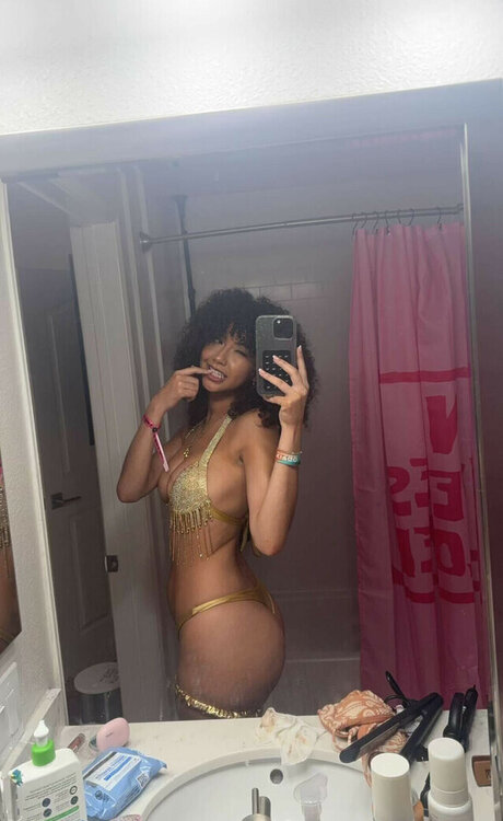 Megan Botnick model exclusive archive