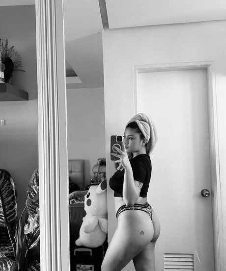 Gladys Jane Jimenez model pornographic image