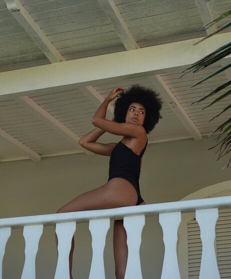 Yara Charry porn actress images