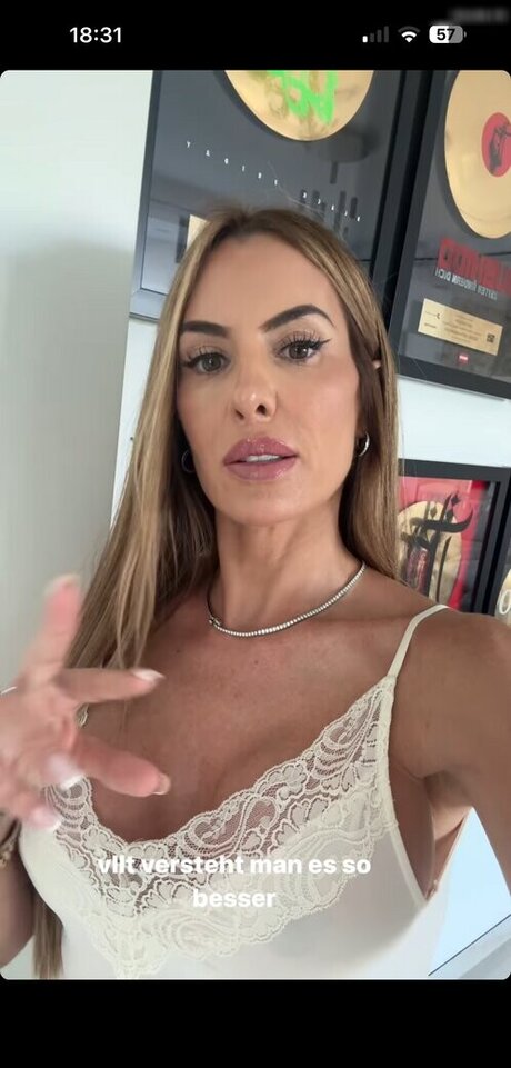 Anna Maria Ferchichi pornstar sexy galleries