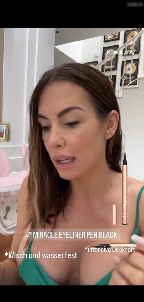 double handjob onlyfans top photo