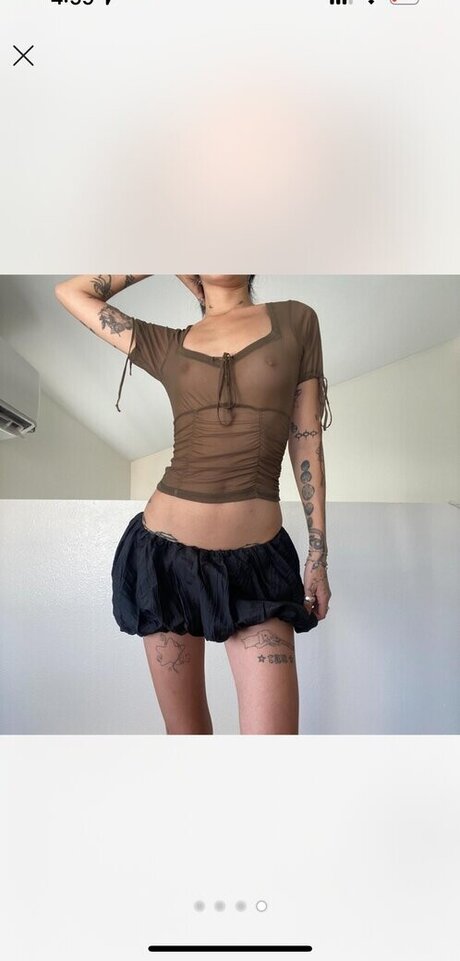 Coco Huang adult model image