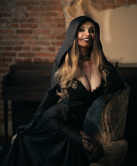 Marina Alves star nudes image