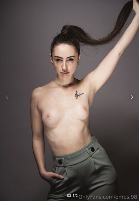 Olivia Michelle nudes model pics