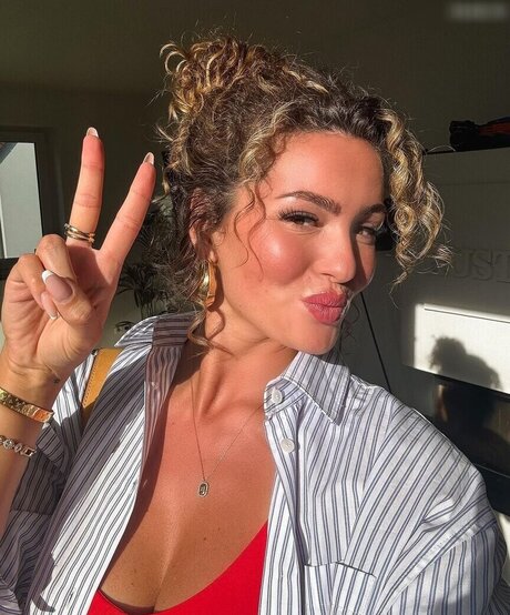 Sophie Imelmann pornstar perfect img