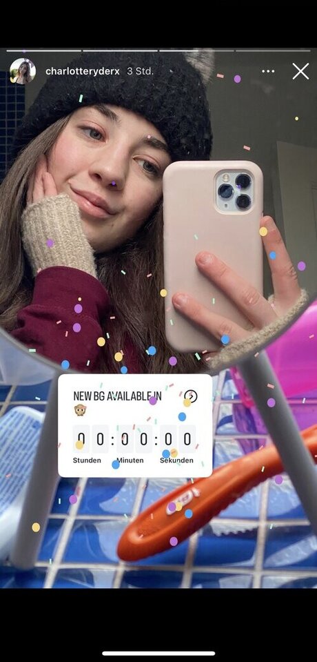 Charlotte Ryder adult actress img