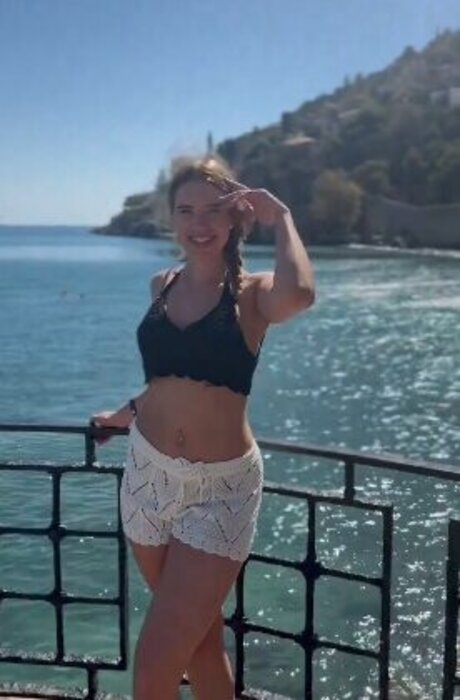 trans teen onlyfans sexy naked pics