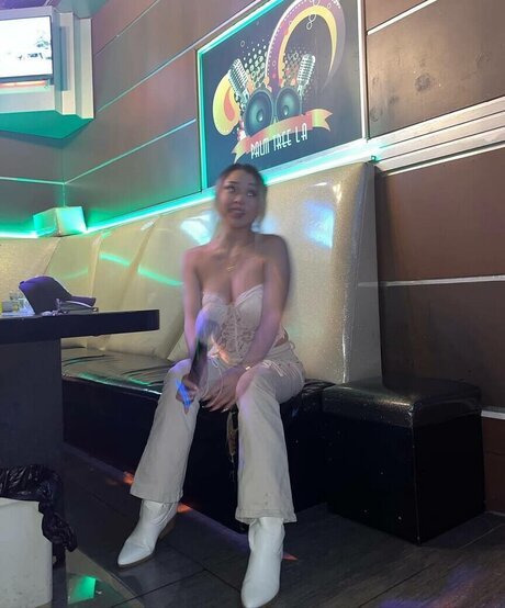 Katelyn Young model pretty photos