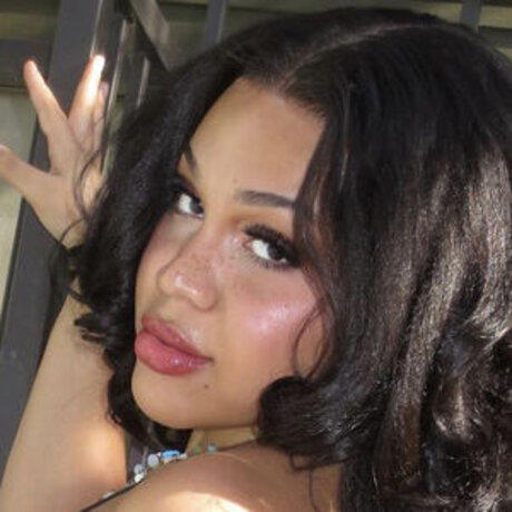 Zaya Perysian erotic model pics