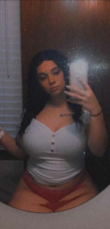 Caiidenn nice actress photo