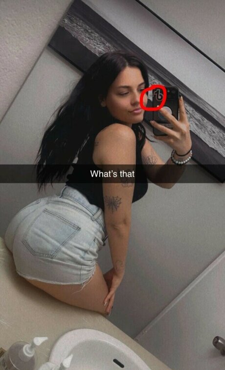 Valerie Lepelch sexy star image