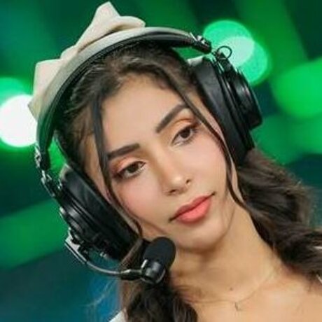 Mira Ephey Riad perfect model images