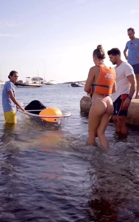 midget naked onlyfans pornographic image