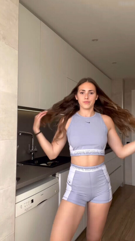 Clara Ferna ndez star porn pictures