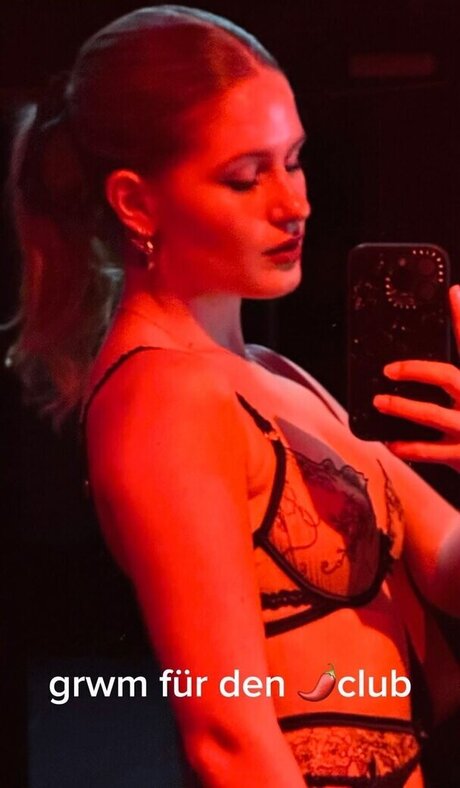 feet pussy onlyfans perfect picture