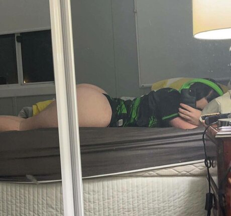 luvkeizer star hot image