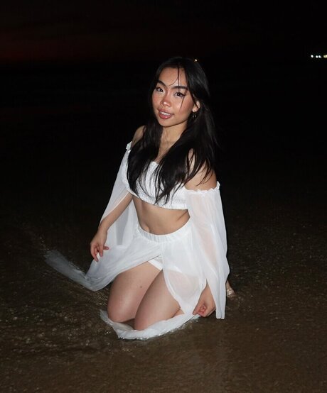 lilbignanc fit xxx pornstar pictures