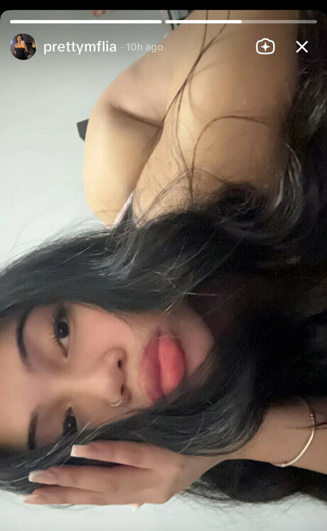 Prettymfliaa exclusive model pictures