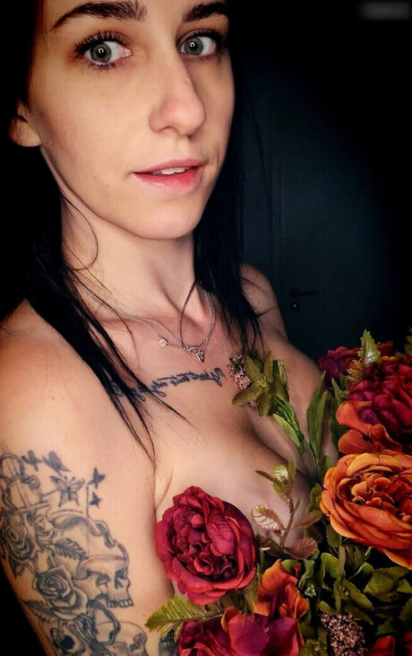 Justanotherwife30 model hot archive