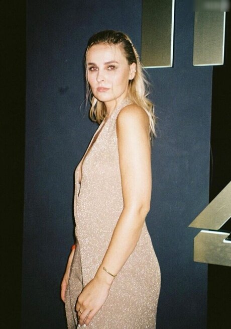 Jana Riva xxx star photos