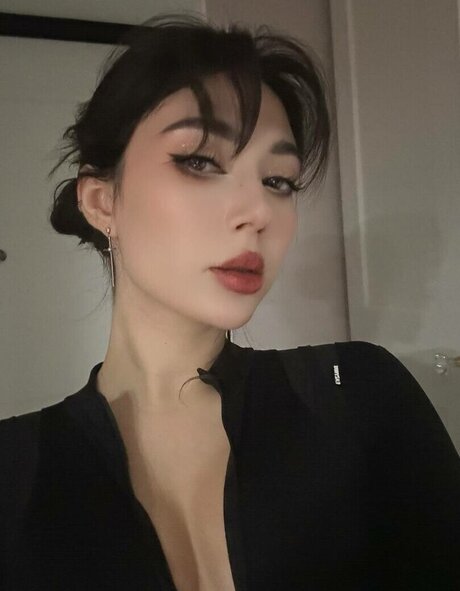 Ekatze007 model nude picture