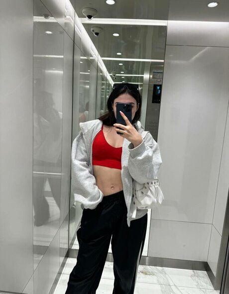 Ekatze007 star adult image