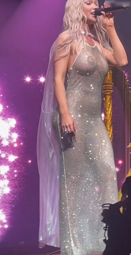 Shirin David model exclusive picture